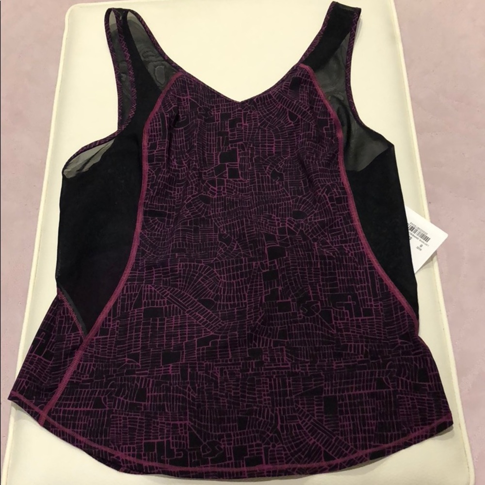 Lululemon SeaWheeze run with the sun tank